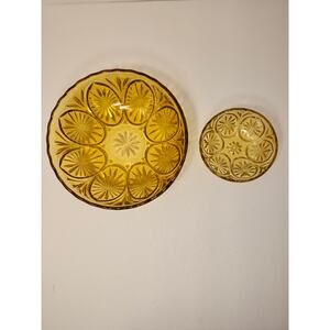 Anchor Hocking Vintage 2 Pc Chip And Dip Amber Pressed Medallion Glass Gold